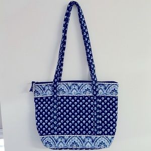 Vera Bradley Villager Tote in Nantucket Navy (Vintage Pattern!)